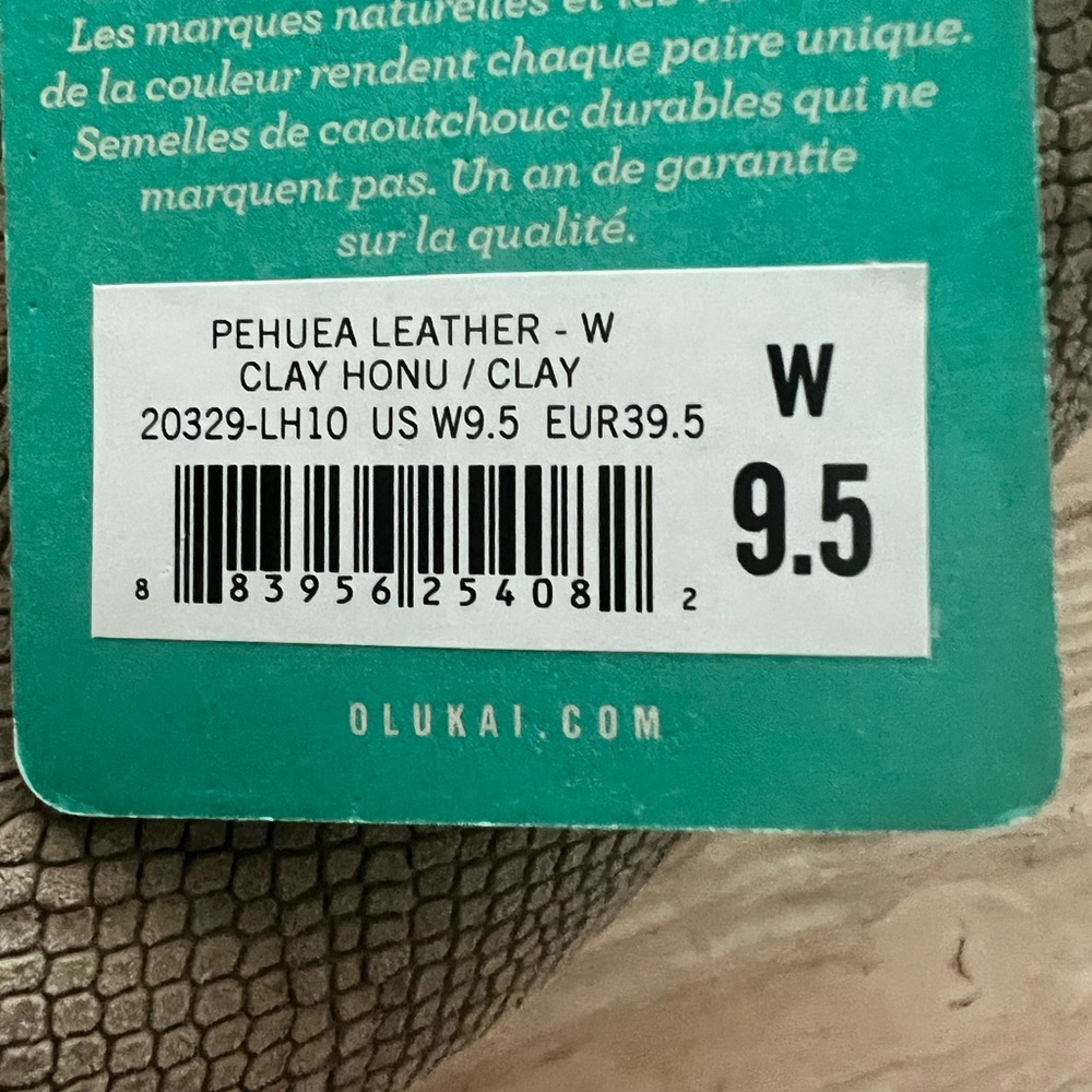 OluKai Pehuea Leather Slip-On Shoes Women’s 9.5 Clay Honu NWT - Picture 5 of 5
